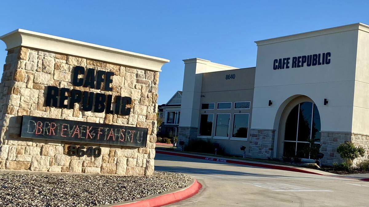 Cafe Republic replaced a taco restaurant on North Beach Street near North Tarrant Parkway.