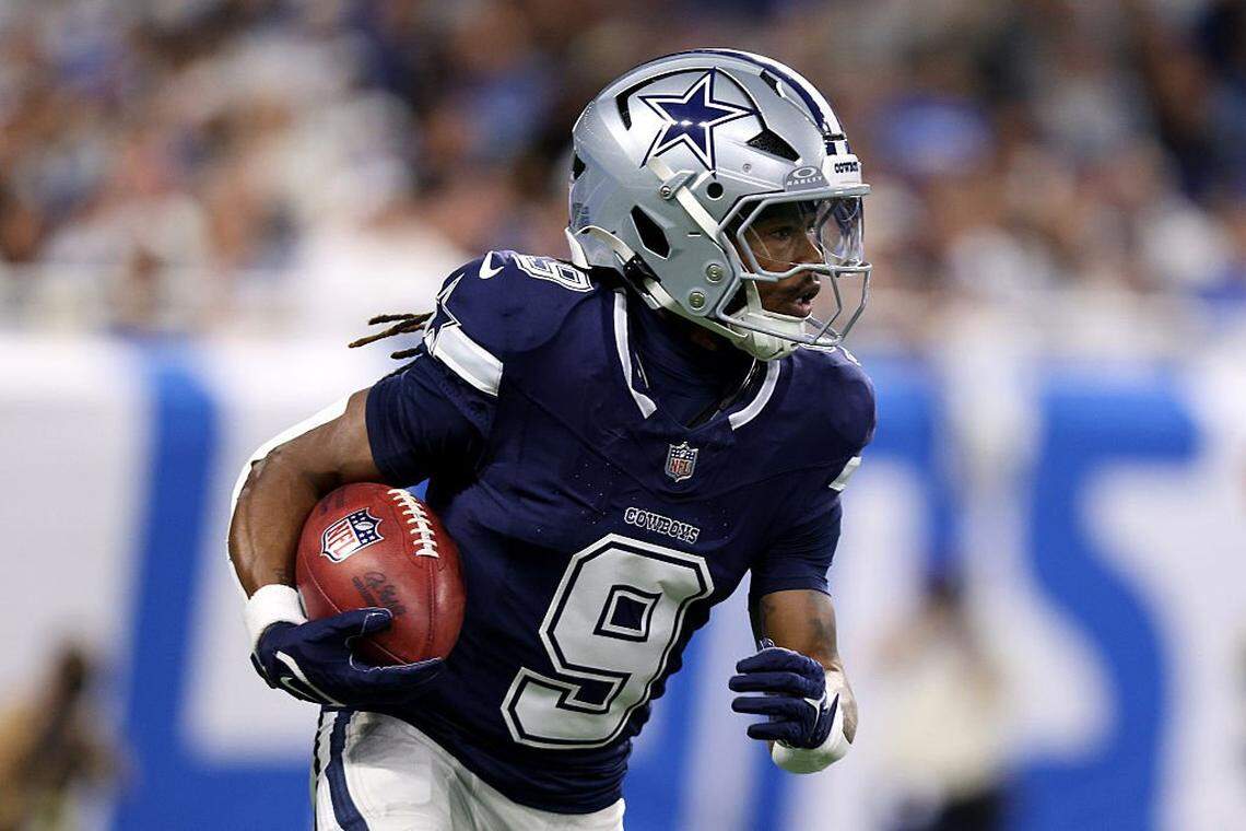 DETROIT, MICHIGAN - DECEMBER 04: KaVontae Turpin #9 of the Dallas Cowboys carries the ball against the Detroit Lions during the first quarter at Ford Field on December 04, 2025 in Detroit, Michigan. (Photo by Mike Mulholland/Getty Images)