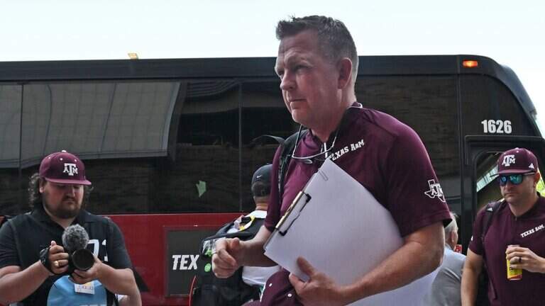 Texas’ Jim Schlossnagle’s return to Texas A&M will be brilliant, pricey, theater