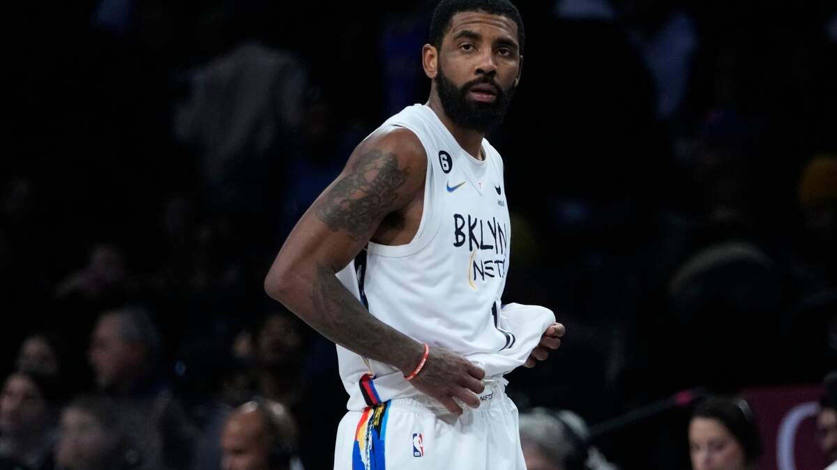 Former NBA standout Charles Barkley didn't hold back when asked about Kyrie Irving  on a national radio show Monday. . 