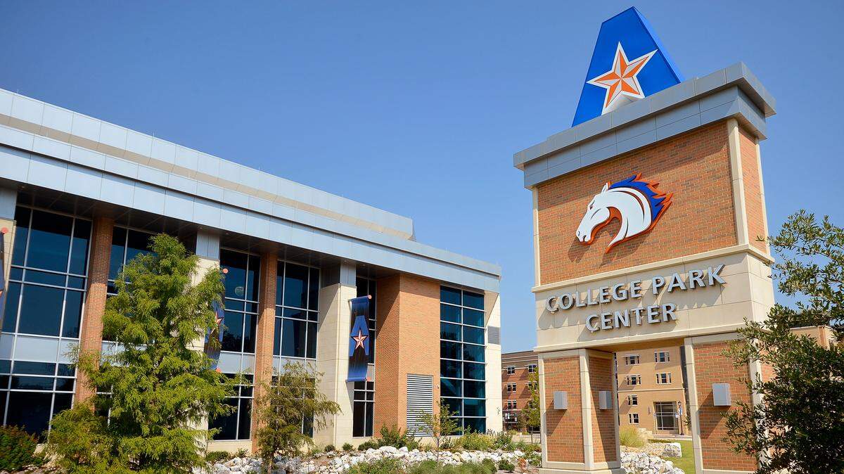 UT-Arlington is officially joining the Western Athletic Conference as a full-time member next season.