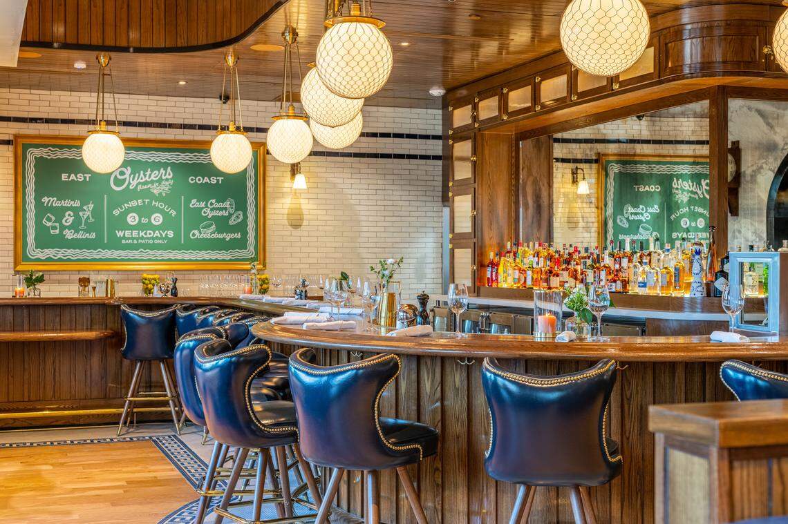 Hudson House is an East Coast inspired neighborhood hang out with cuisine inspired by the Hudson Valley.