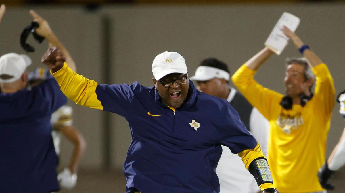 Arlington Heights is moving up in the Class 5A rankings after a statement win over Fort Worth Wyatt.