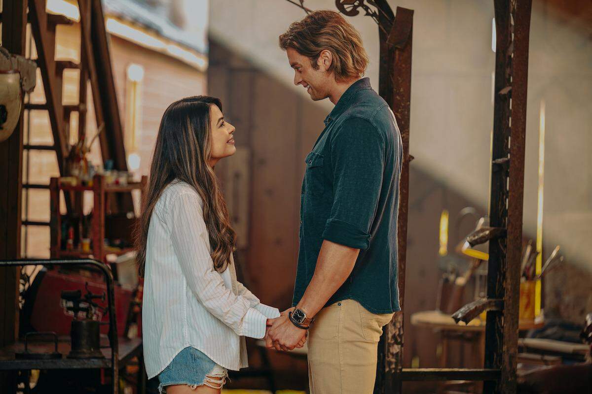Miranda Cosgrove and Pierson Fode in “The Wrong Paris.”