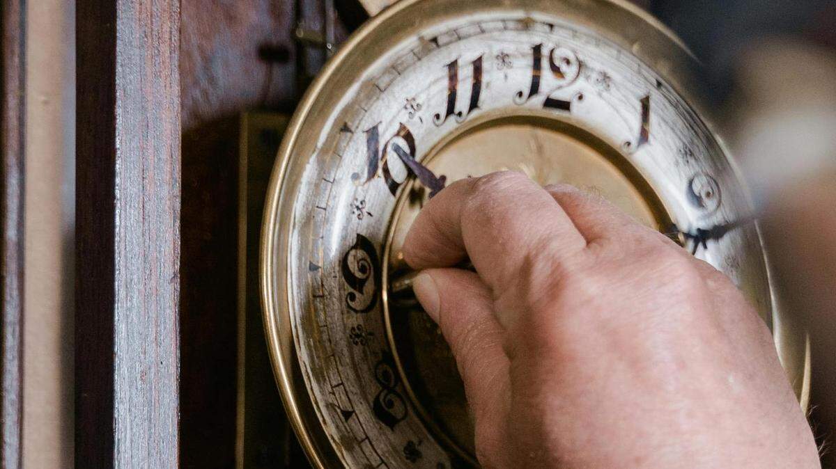 At 2 a.m. on March 10, Texans will lose an hour of sleep as clocks spring forward for daylight saving time. Stock image.