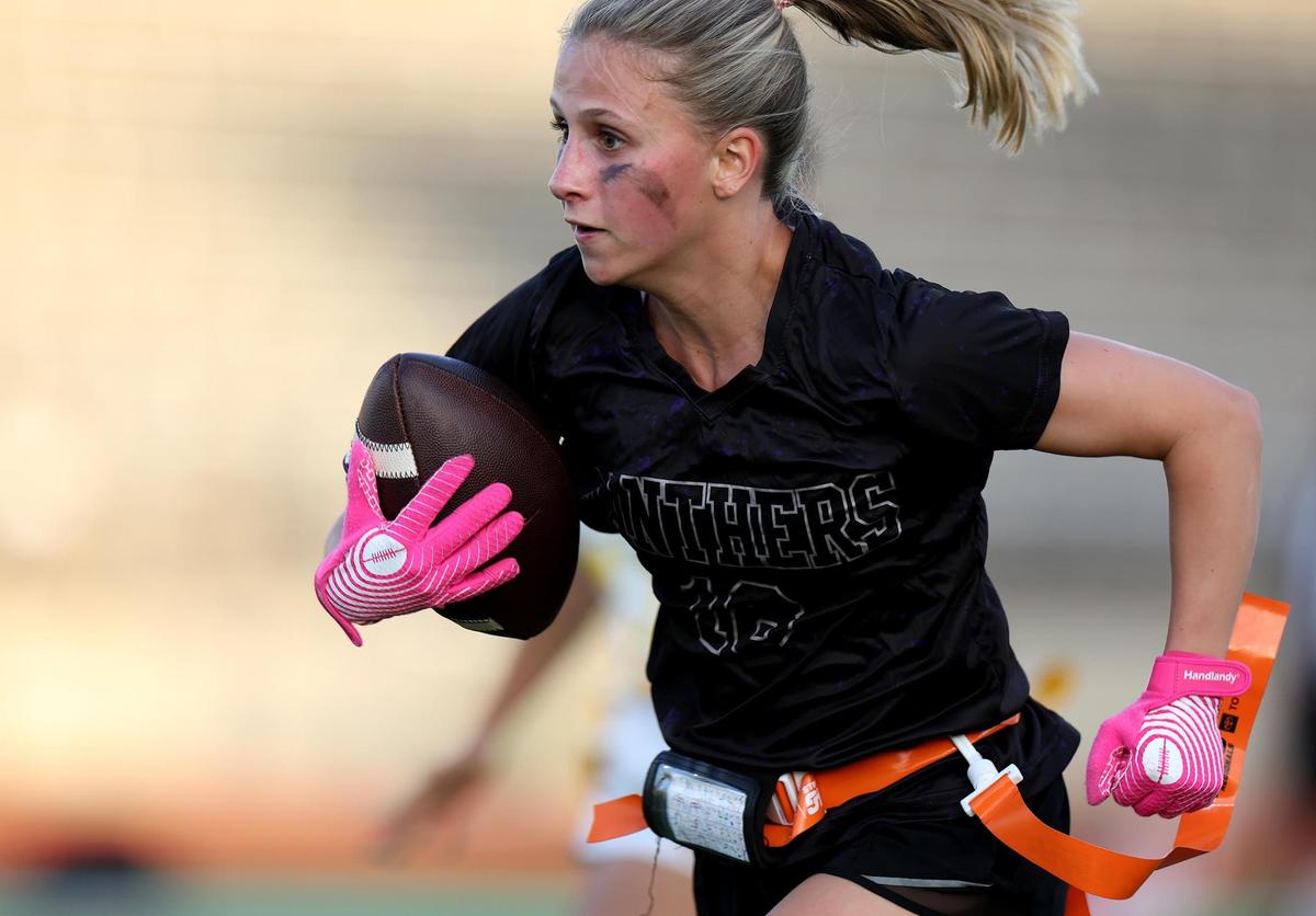 Paschal’s Kate Rich runs the ball during the FWISD girls’ flag football championship on Tuesday, May 13, 2025, at Herman Clark Stadium.