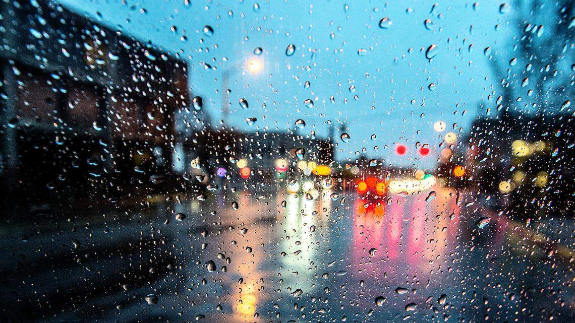 Rain is expected in the Dallas-Fort Worth area overnight Sunday and into next week.