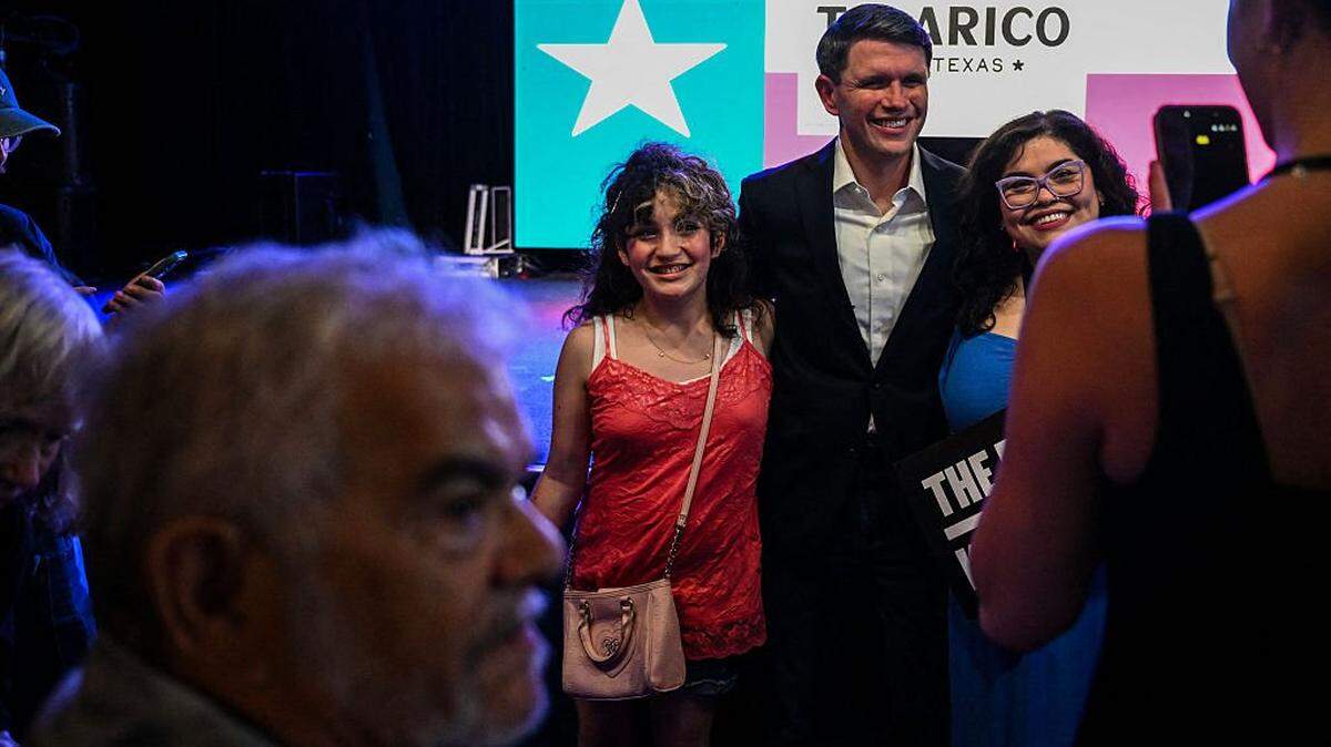 Democratic US senate candidate James Talarico takes photos with supporters during a rally in San Antonio, Texas, on May 29, 2026. (Photo by RONALDO SCHEMIDT / AFP via Getty Images)