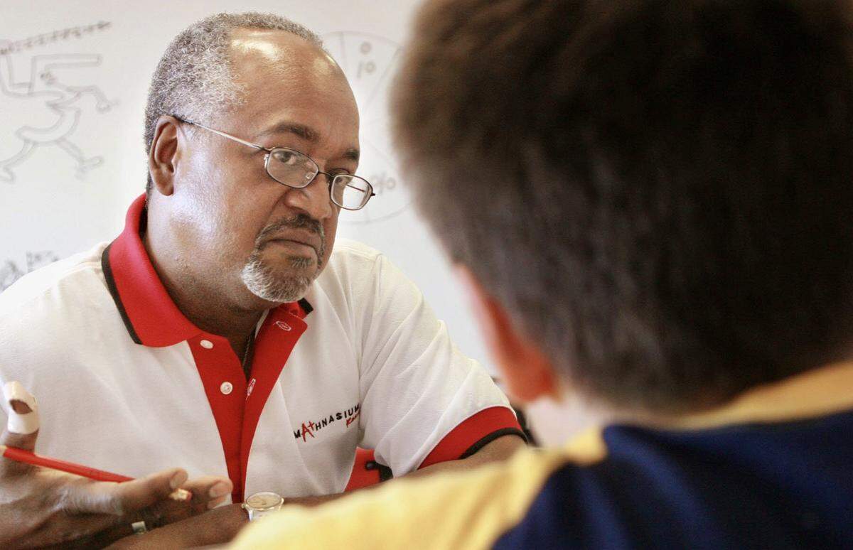 In 2005, Belzoni’s owner Dwight Cooley was director of a math academy in Arlington.