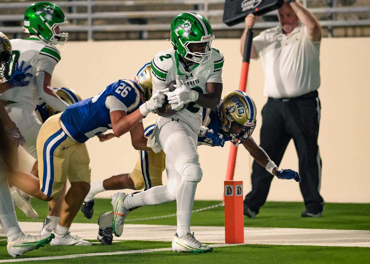 After having his freshman season ended early, Azle sophomore King Stephens is averaging 188 yards per game.