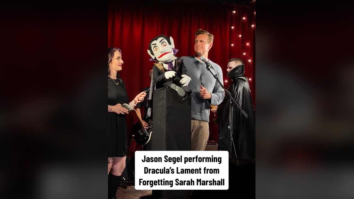 The “Forgetting Sarah Marshall” surprised fans at a Los Angeles club by performing the iconic piece.