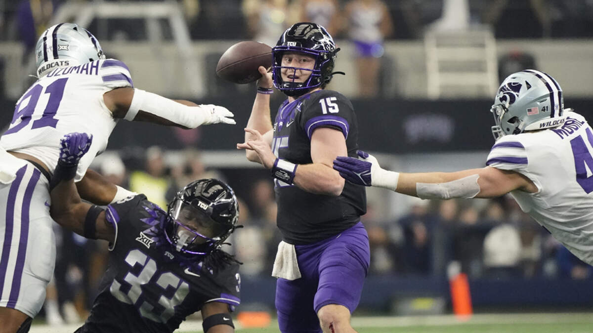 TCU quarterback Max Duggan announced on Sunday that he will enter the NFL draft. The Star-Telegram's Mac Engel and Steven Johnson have conflicting views of the decision. 