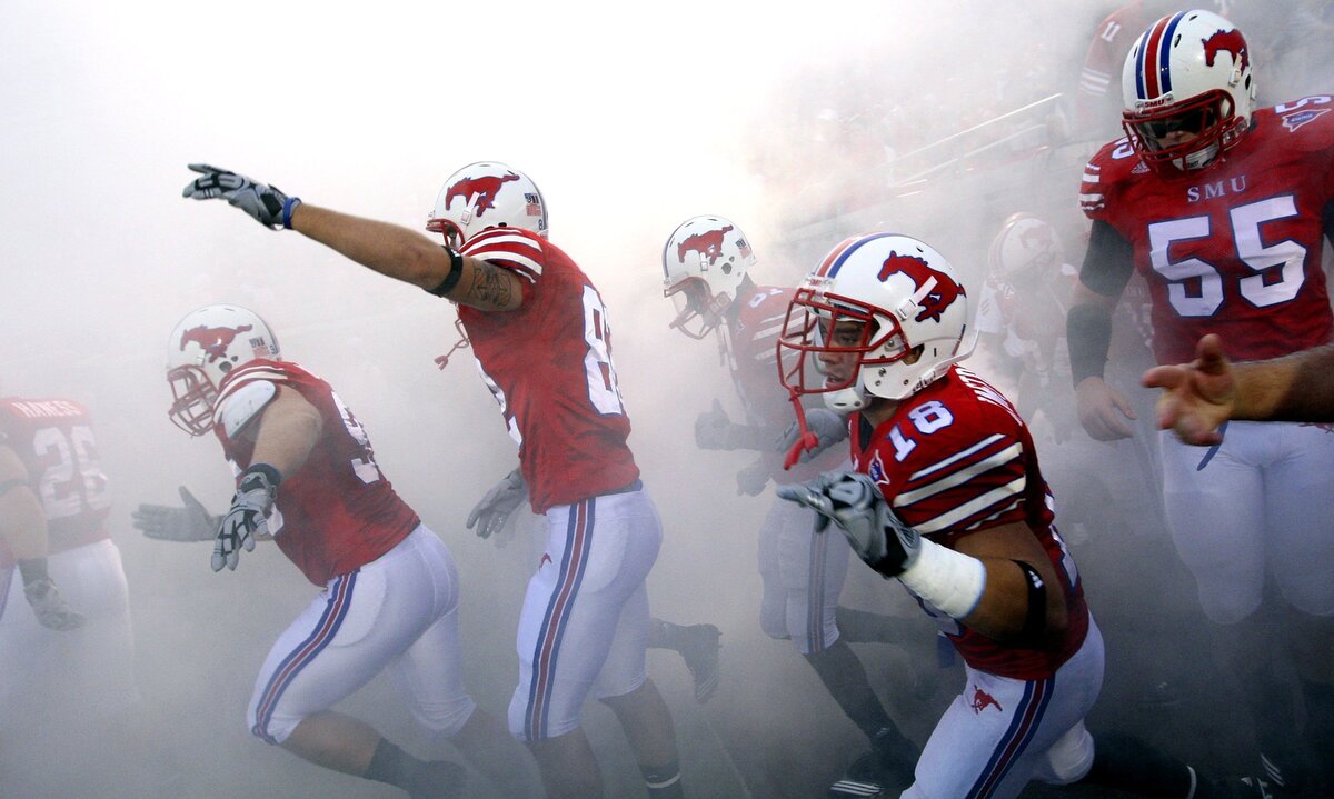The SMU Mustangs take the field before SMU’s game with TCU at Gerald J. Ford Stadium in Dallas, Texas Friday September 24, 2010.