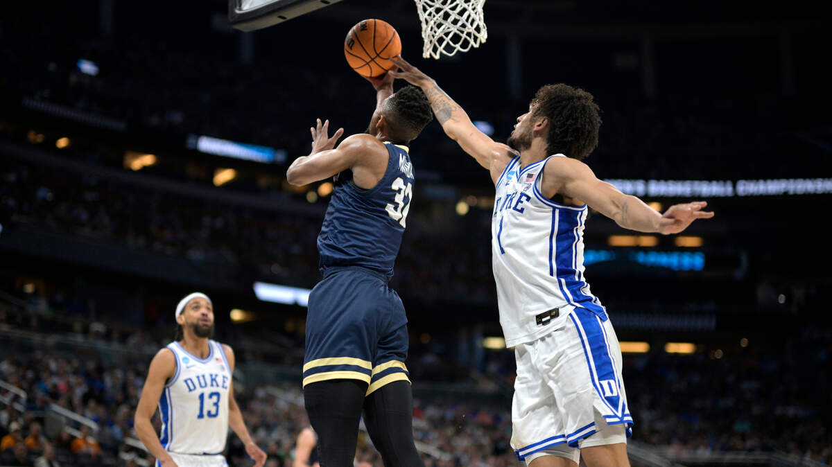 Duke center Dereck Lively II (1)  could have a big impact for the Dallas Mavericks in the upcoming season. 