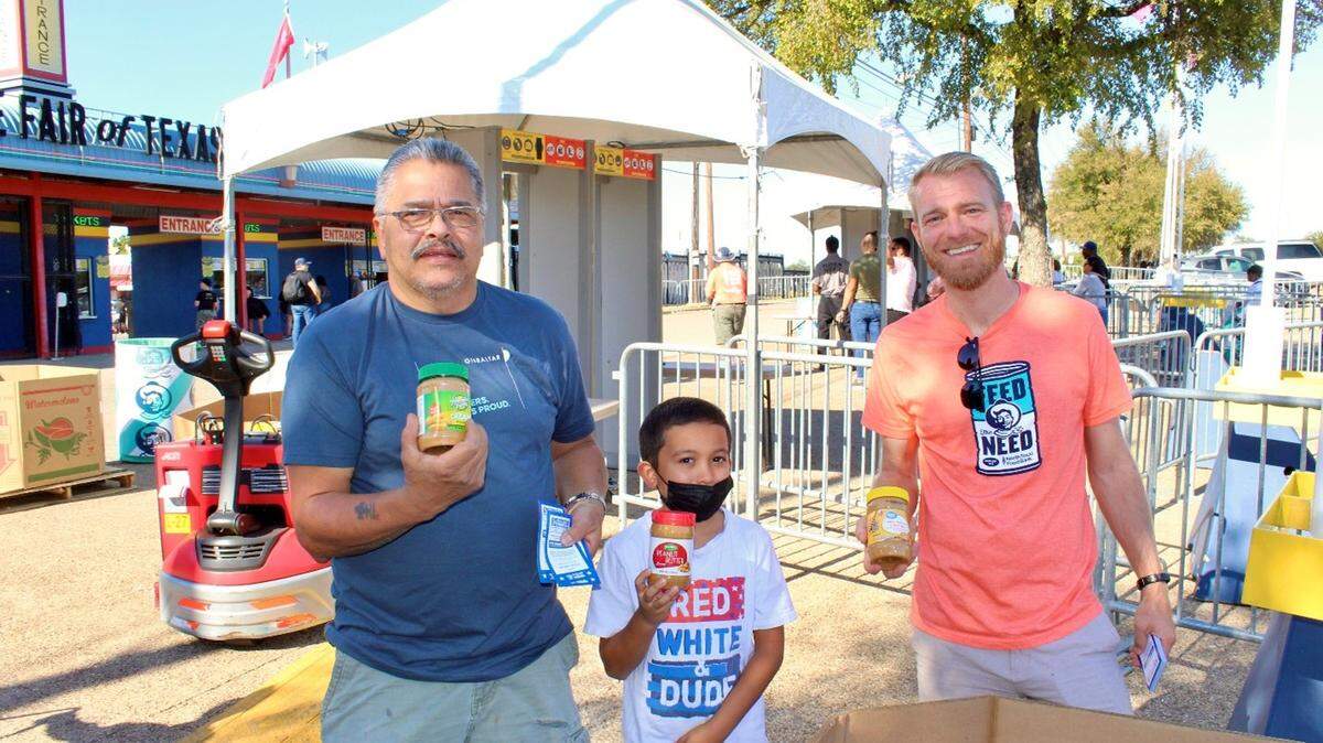 Help collect food donations at the State Fair of Texas. Here’s how to sign up.