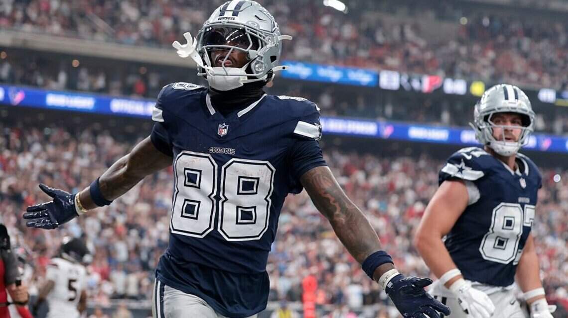 In a return to his hometown, CeeDee Lamb turns in his best NFL performance