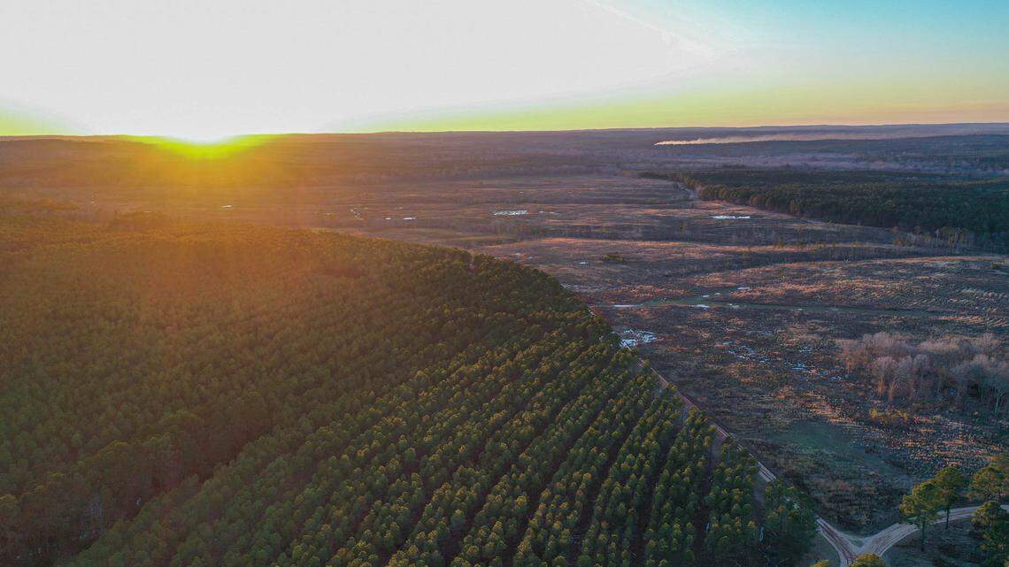 Listed for $26.5 million, the 6,400-square-foot Bobcat Ridge Ranch in Texas blends of luxury and roughing it.