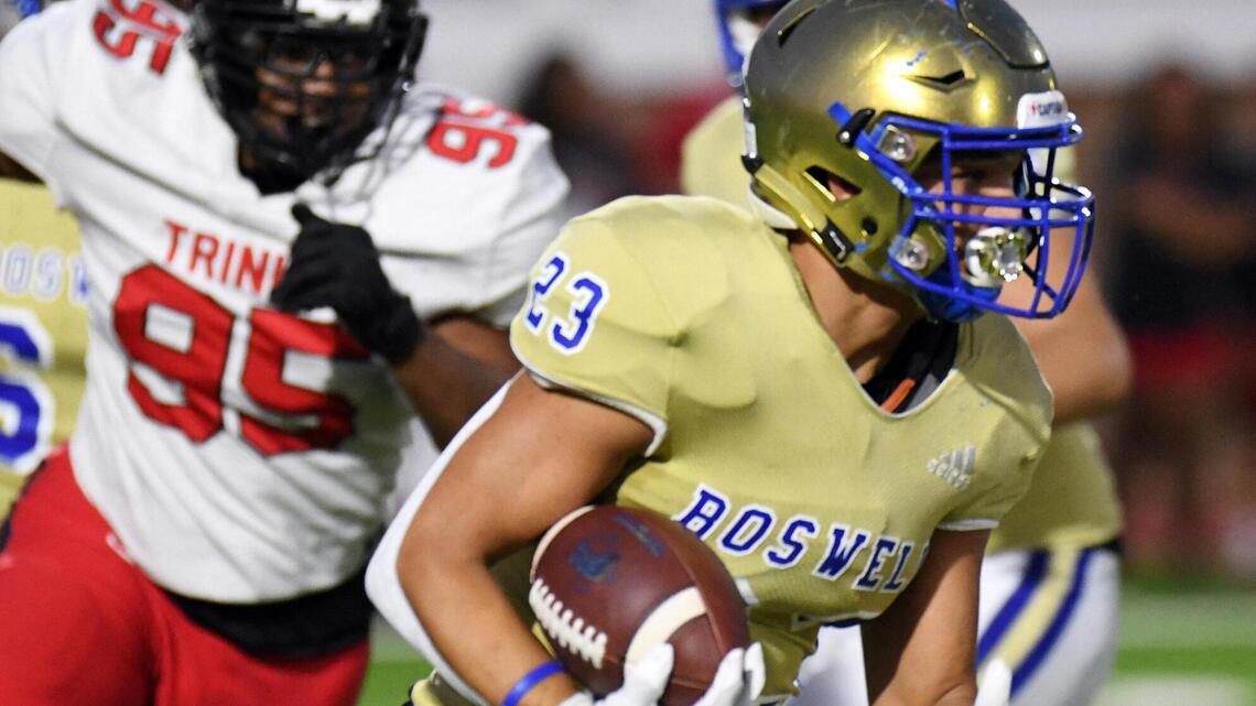 Fort Worth-area high school football district standings through Week 11