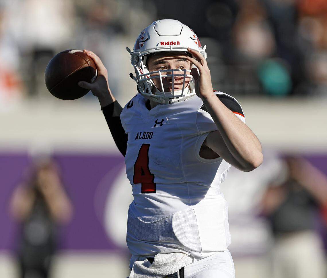 Aledo’s Jake Bishop (9) looks to pass the ball during the 5A Division II state semifinal game against Lubbock-Cooper, Saturday, Dec. 14, 2019, at Wildcat Stadium in Abilene, Texas. [Brad Tollefson/A-J Media]