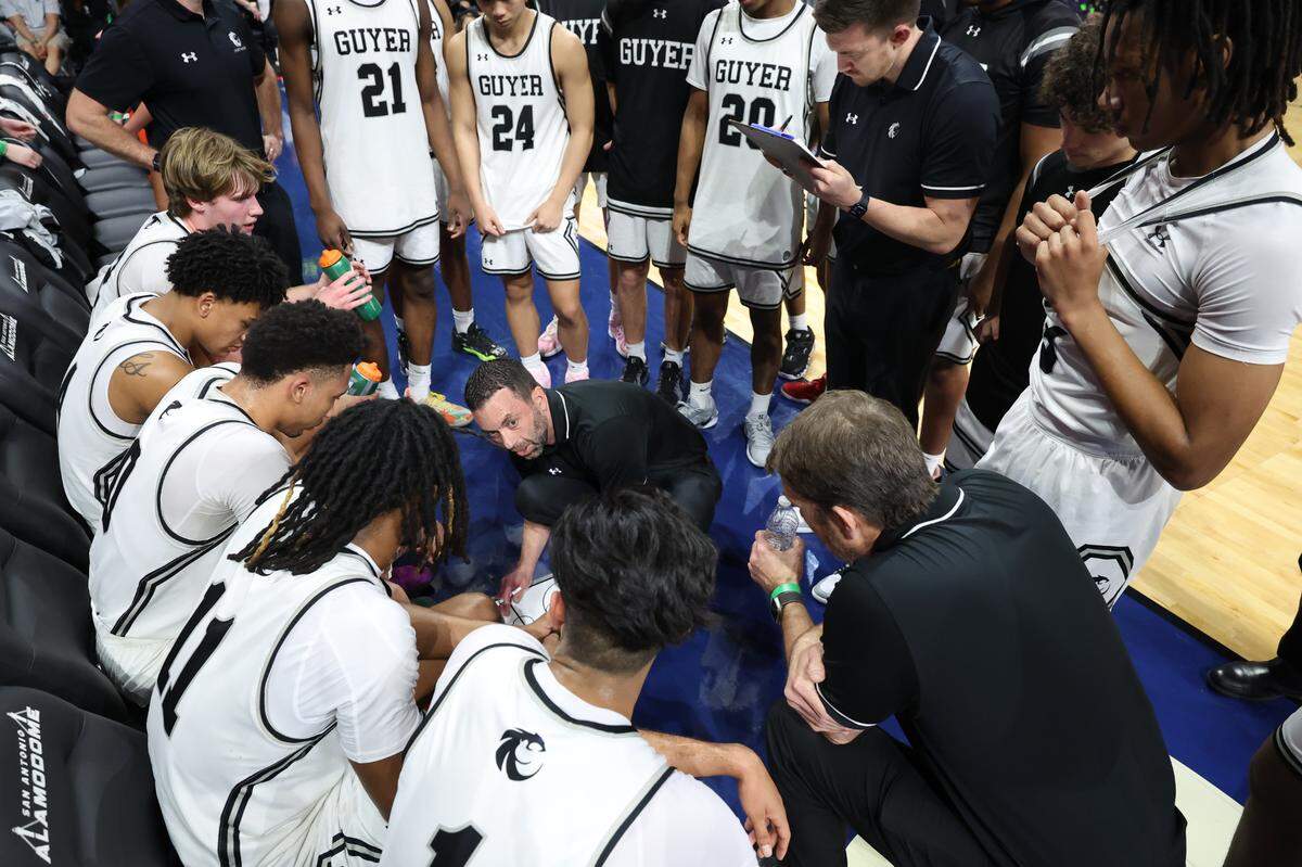Denton Guyer boys basketball huddles up in the Texas high school basketball UIL Class 6A Division 2 state championship against Katy Jordan at the Alamodome in San Antonio on Saturday, March 8, 2025.