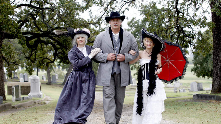 After 18 years, ‘Saints and Sinners Tour’ at Oakwood Cemetery canceled. Why?