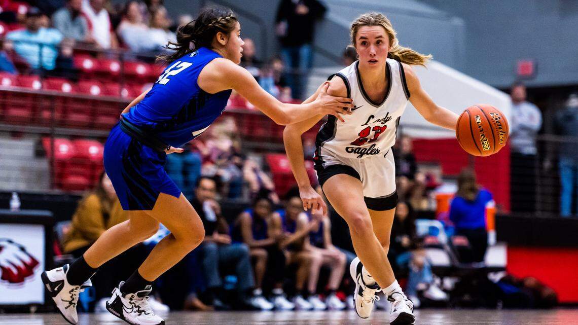 Check out the latest Texas high school basketball state rankings for DFW teams