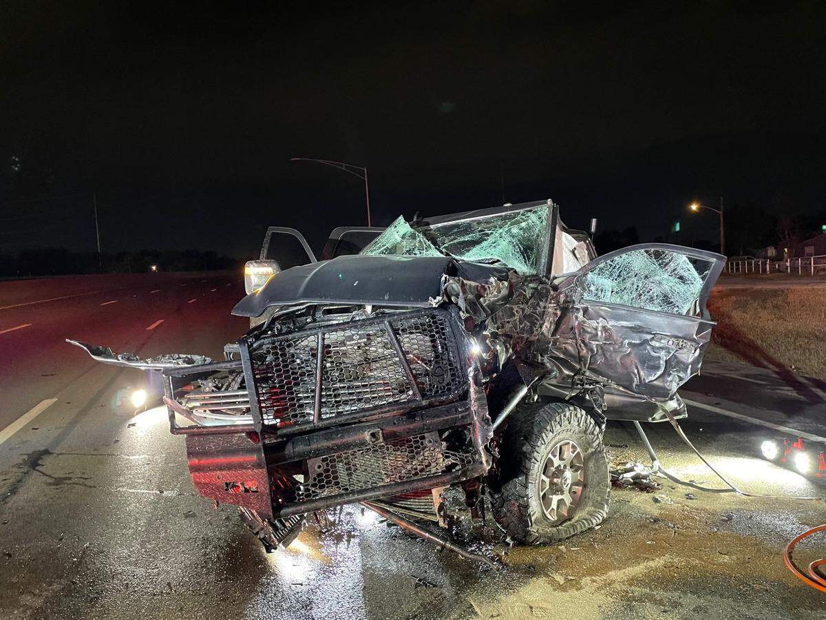 A drunk driver who crashed into a Fort Worth fire engine on Saturday morning was arrested, officials said.
