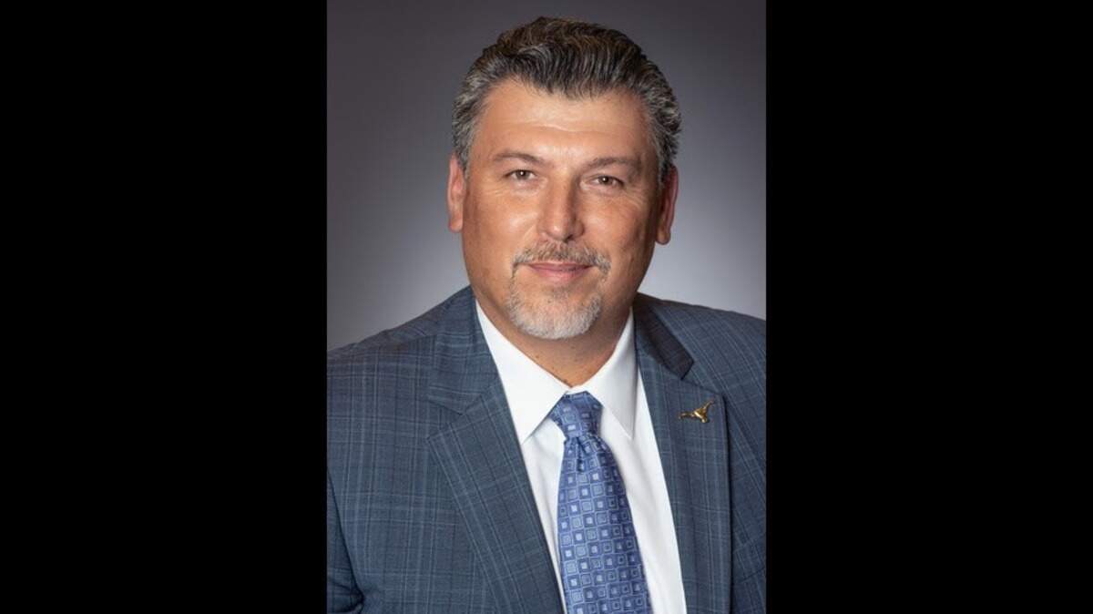 Jay Chapa is the finalist to become Fort Worth city manager. He worked for the city for 25 years before retiring in January 2022.
