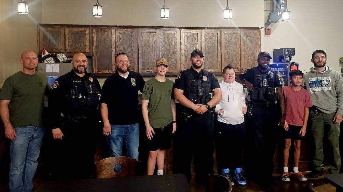 Grapevine police strengthen community ties through video game competition
