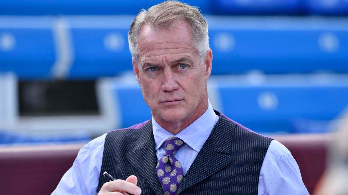 Former Dallas Cowboys star Darryl Johnston has been named president of the USFL