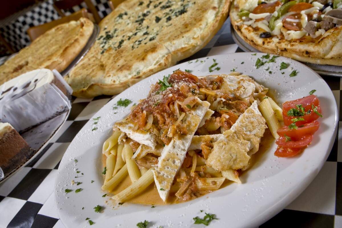 Chicken penne alla vodka, similiar to the current chicken ziti alla vodka at Hysen’s Nizza Pizza, with a stuffed spinach pizza and a “the works” combo.