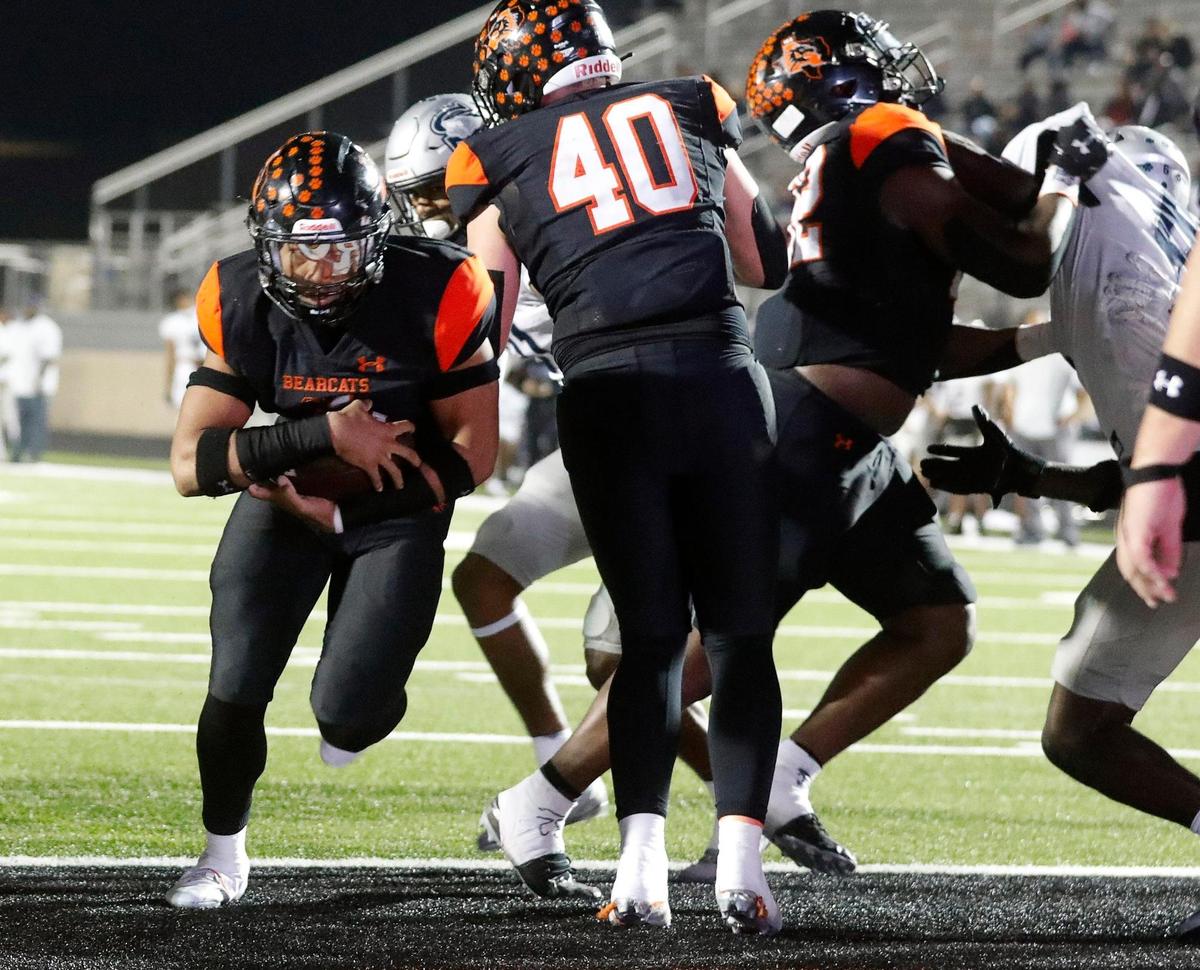 Aledo running back Davhon Keys (3) tries the middle for a touchdown in the first half of a Class 5A D1 bi-district football game between Killeen Shoemaker and Aledo at Bearcat Stadium in Aledo, Texas, Thursday, Nov. 10, 2022. The Aledo Bearcats shut out Shoemaker Grey Wolves to advance in the playoffs. (Special to the Star-Telegram Bob Booth)