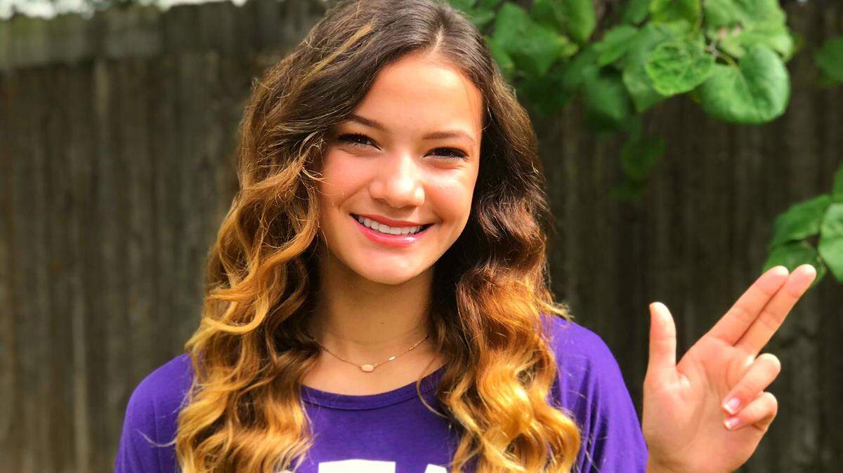 Red Oak junior Hailey Hunt is committed to SFA.