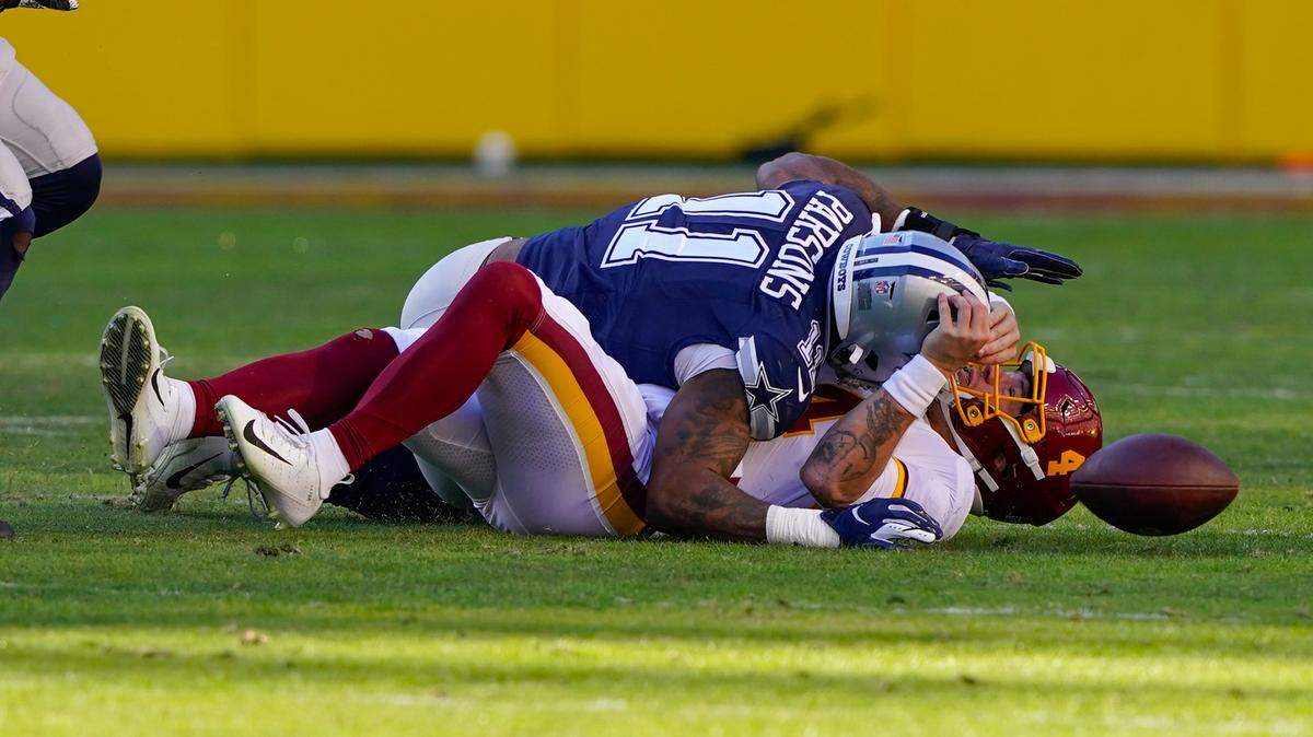 In the Dallas Cowboys’ win Sunday, rookie linebacker Micah Parsons had two more sacks including this crushing one of Washington quarterback Taylor Heinicke that produced a defensive touchdown. Parsons is a leading candidate for the NFL’s top defensive awards.