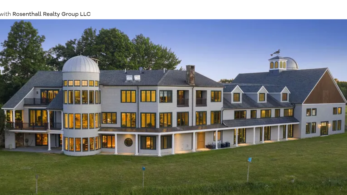 Exterior of the alluring house
