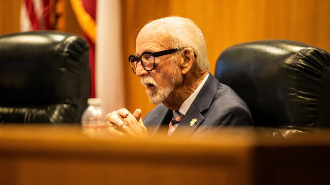 Former Tarrant County commissioner, Southlake mayor Gary Fickes dies