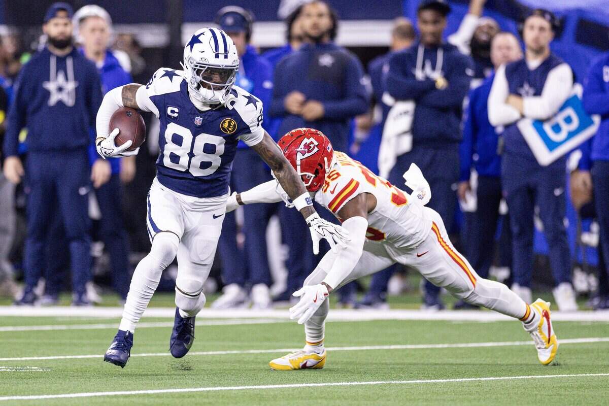 Cowboys wide receiver CeeDee Lamb (88) catches a pass in the second half of an NFL game between the Dallas Cowboys and the Kansas City Chiefs at AT&T Stadium in Arlington on Thursday, Nov. 27, 2025.