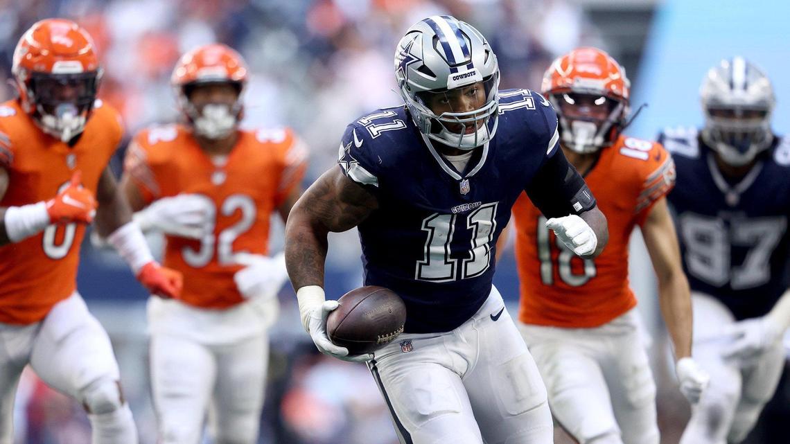 Dallas Cowboys linebacker Micah Parsons is facing the Titans with an injured left hand.