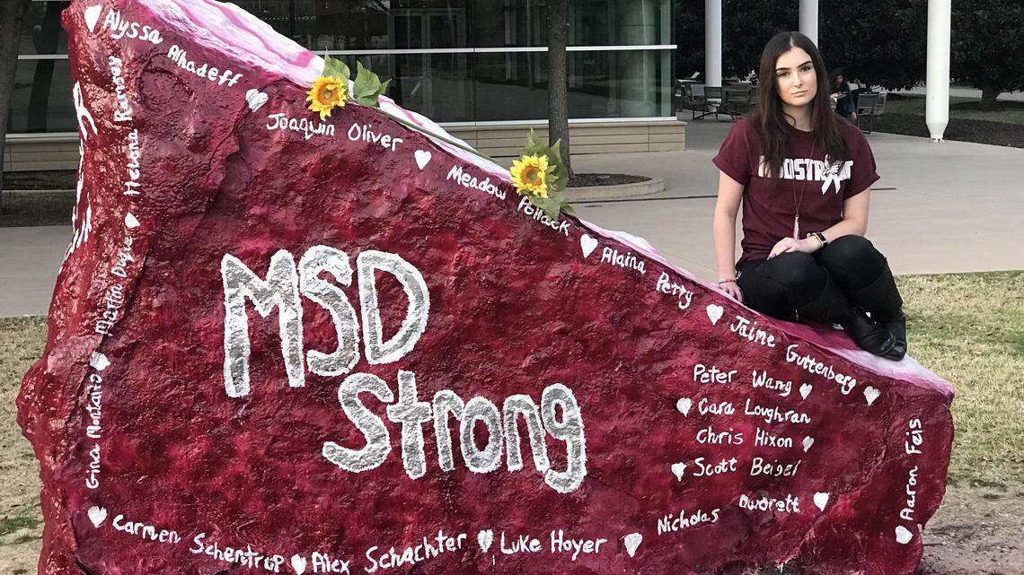 Katie Silverman, a student at the University of Texas at Dallas, remembered the victims of Parkland, Florida shooting by painting the Spirit Rocks at the university. The Spirit Rocks are big rocks that individuals students and student organizations can paint messages.