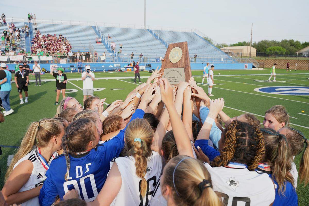 Southlake Carroll wins the 6A state title game over Rockwall on Saturday April 16, 2022 (Ken Murphy/MaxPreps)