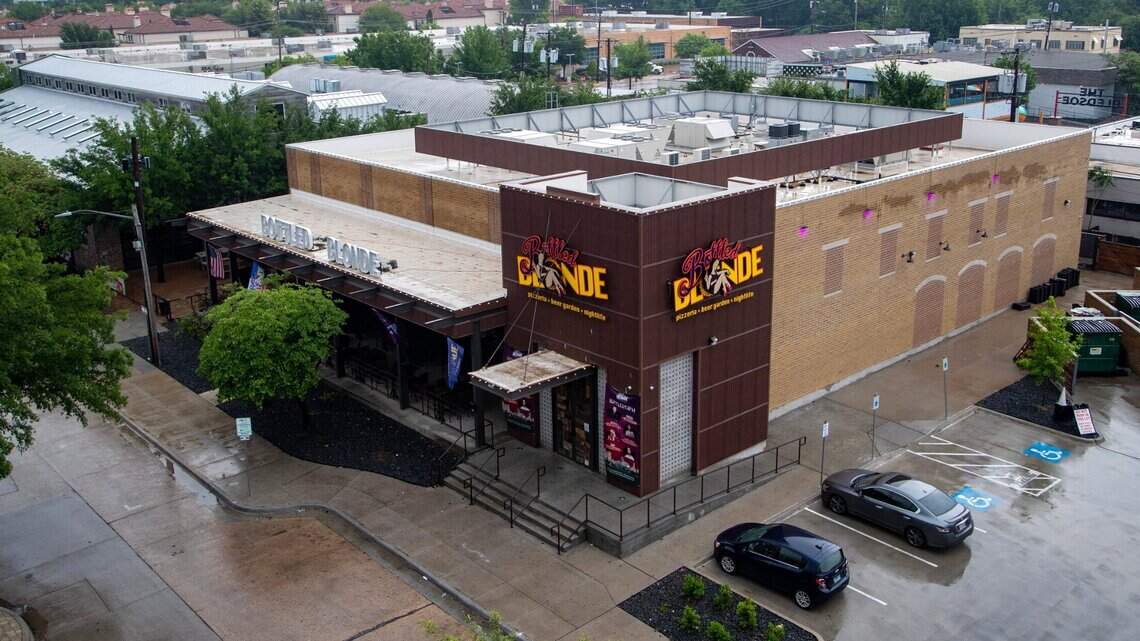 Fort Worth’s West 7th district is about to get a new mini-golf restaurant