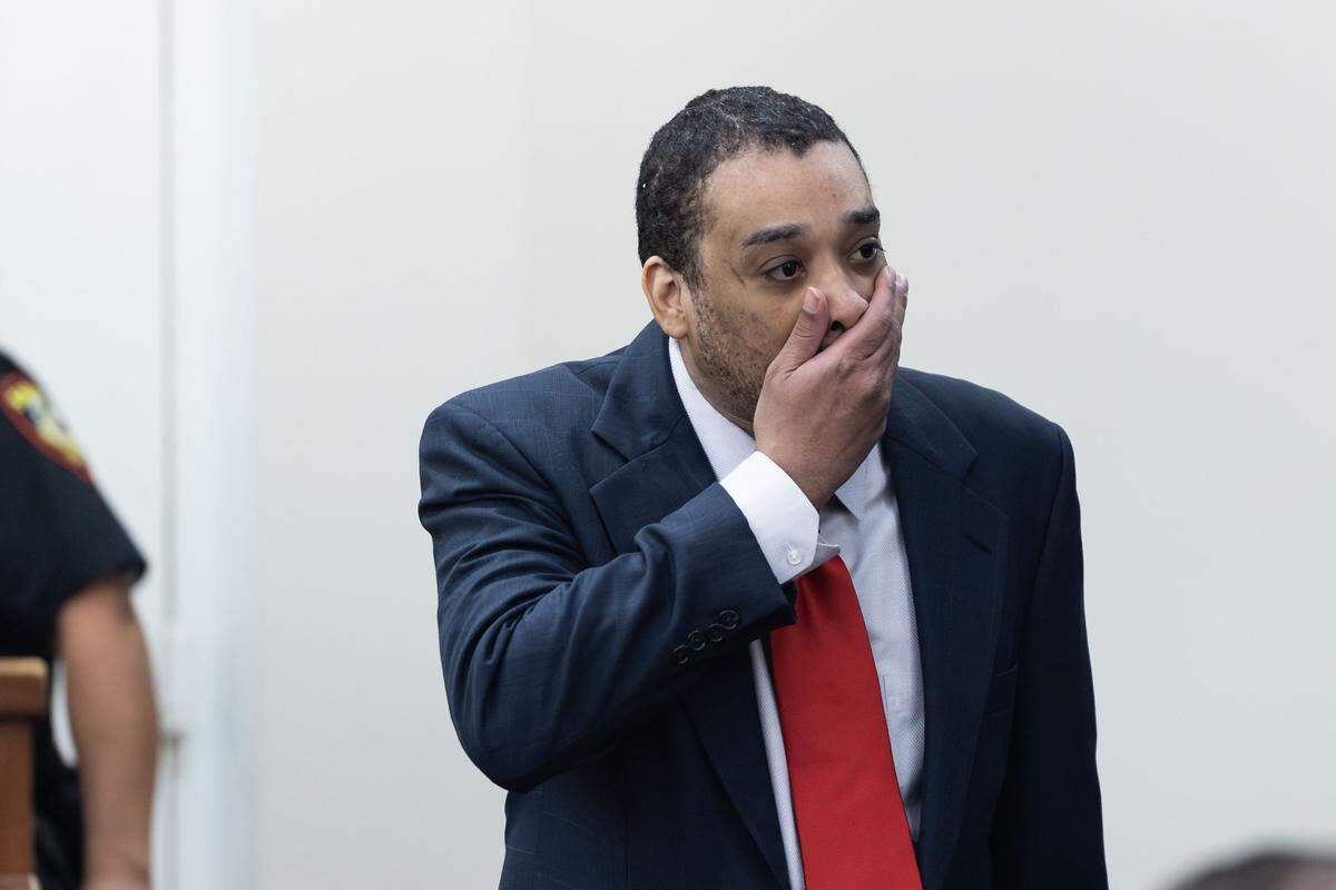 Leland Williams enters the courtroom for his punishment trial at the 371st District Court on Tuesday, Dec. 9, 2025. Williams pleaded guilty to aggravated assault of a peace officer from a November 2023 incident where Williams shot Tarrant County Sheriff's Office Deputy Brent Brown at a credit union in Fort Worth while Brown was working off-duty.