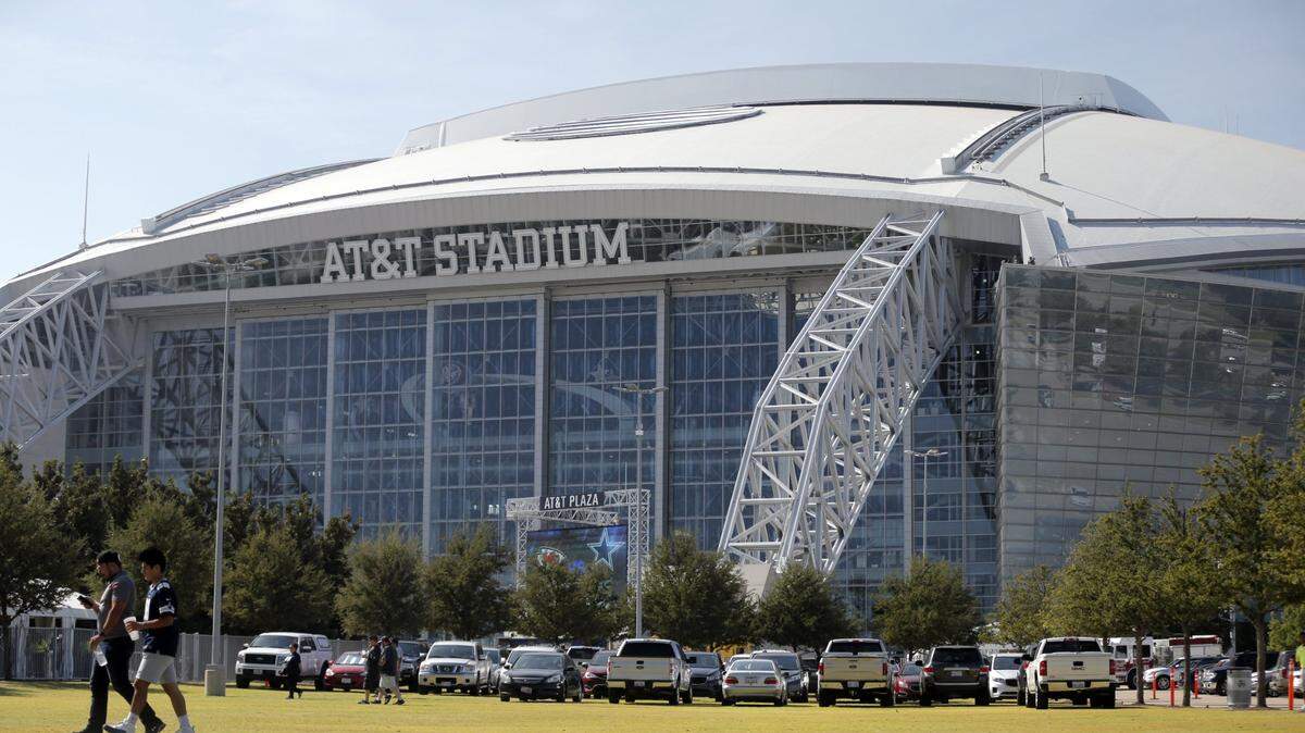 Going to AT&T Stadium on Sunday to catch the Dallas Cowboys game? Here’s how to find your seat
