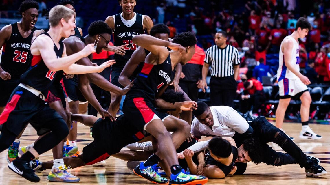 Duncanville defends 6A boys basketball state title with late run against Austin Westlake