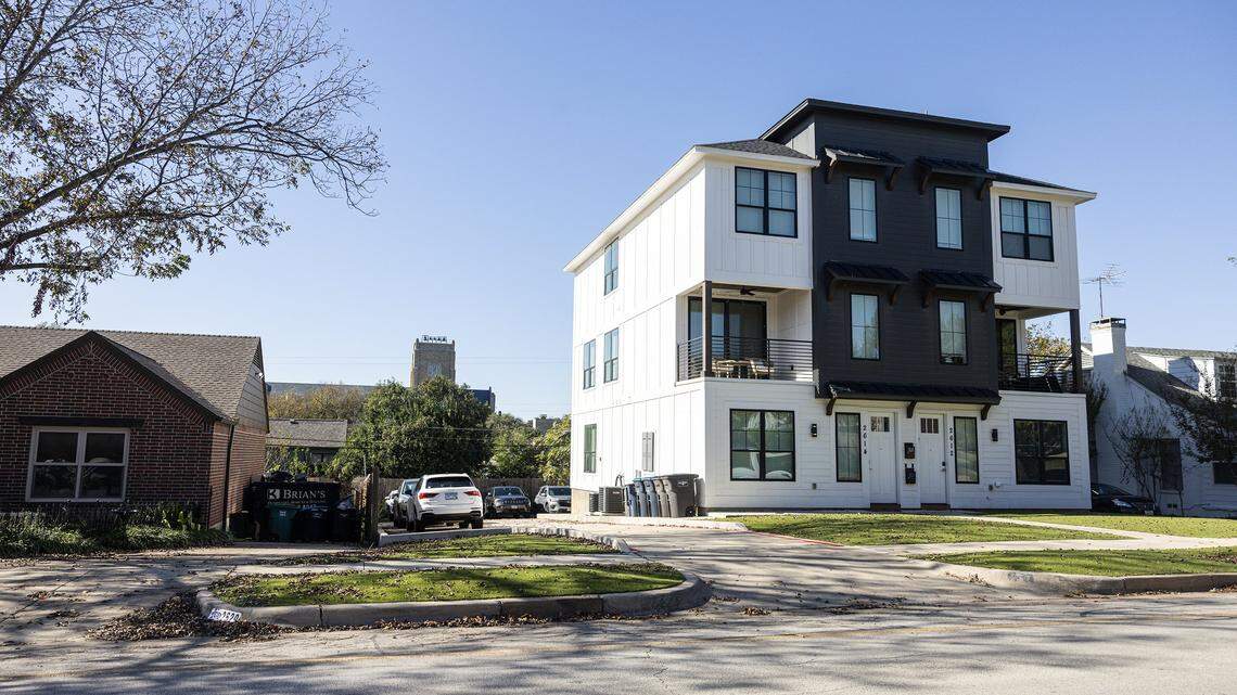 Fort Worth approves motion to nix new ‘stealth dorms’ near TCU