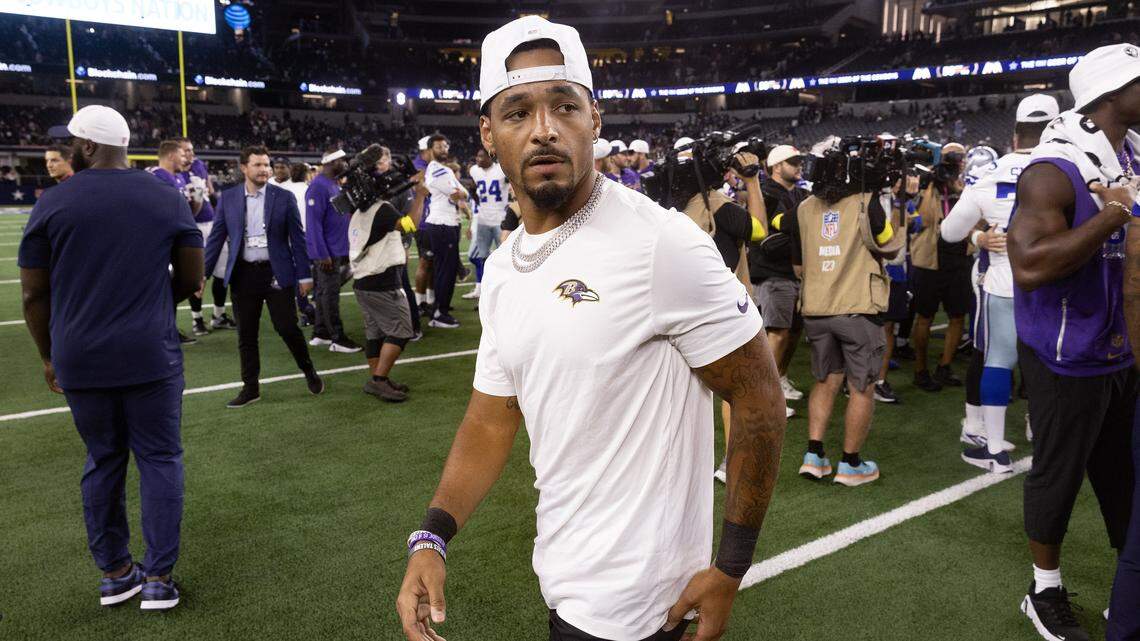 NFL veteran, Fort Worth ISD alum shows city students what’s possible