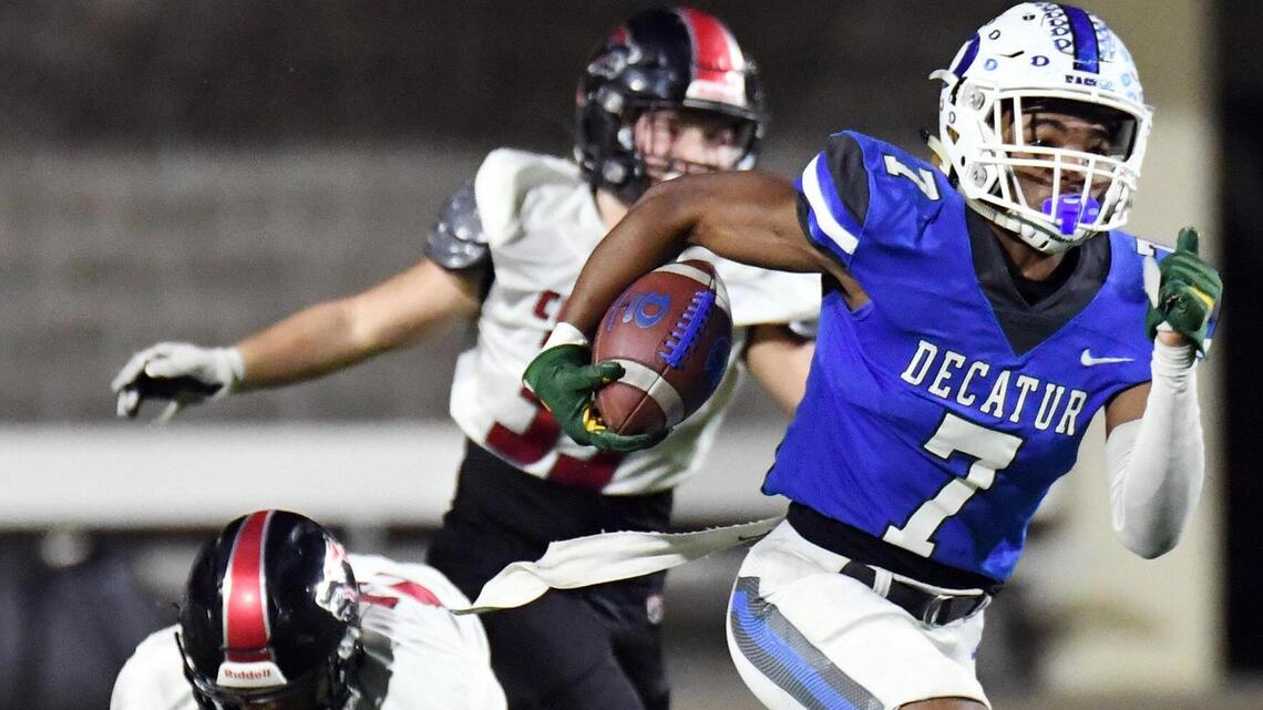 Decatur wins rematch with district foe Wichita Falls, cruises into state semifinals