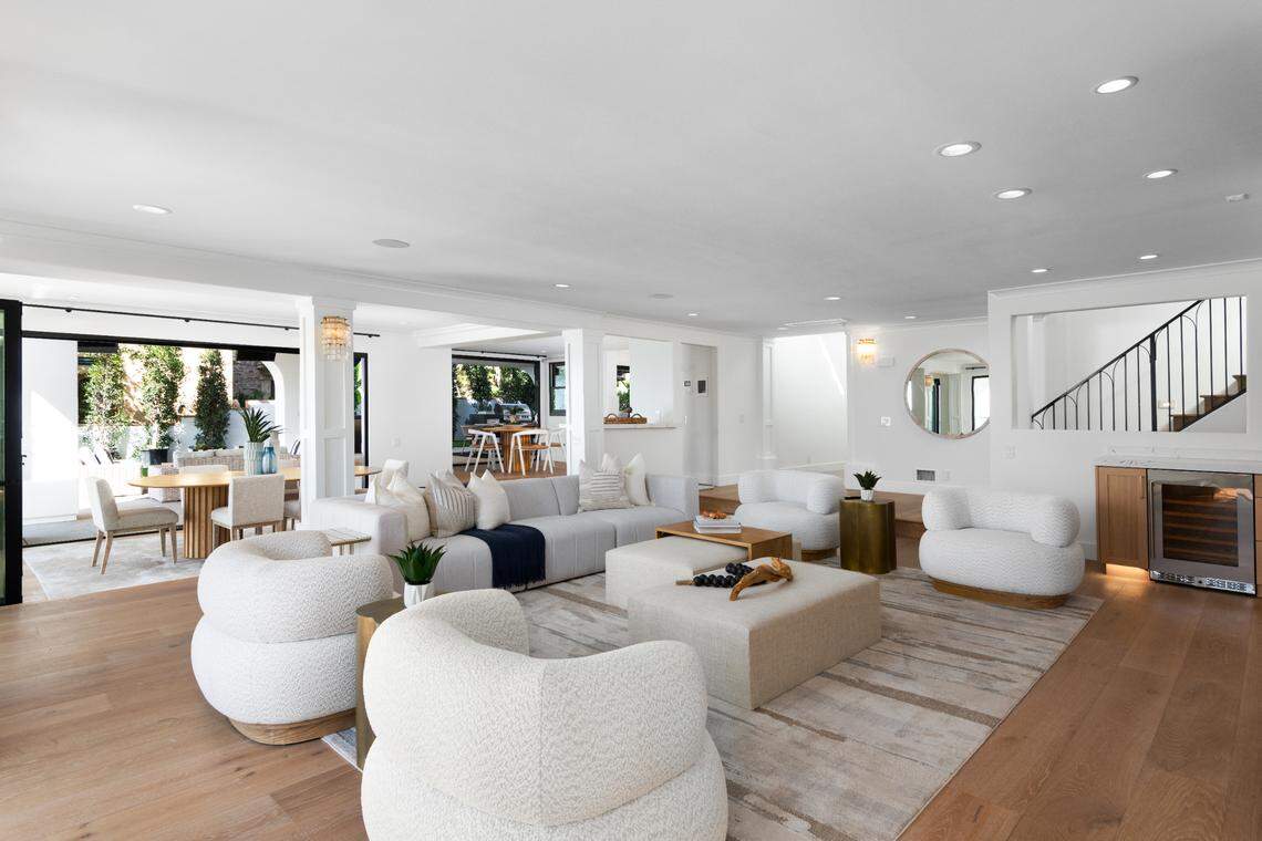 Indoor/outdoor floorplan