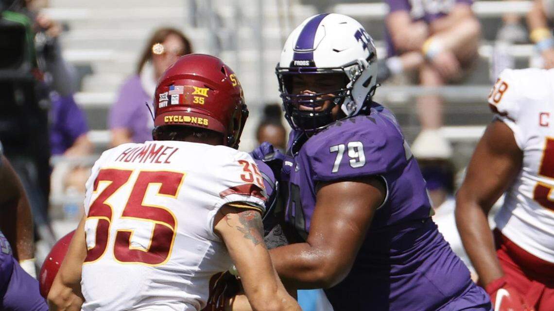 TCU’s Steve Avila (79) has become the Horned Frogs’ starting center this season.