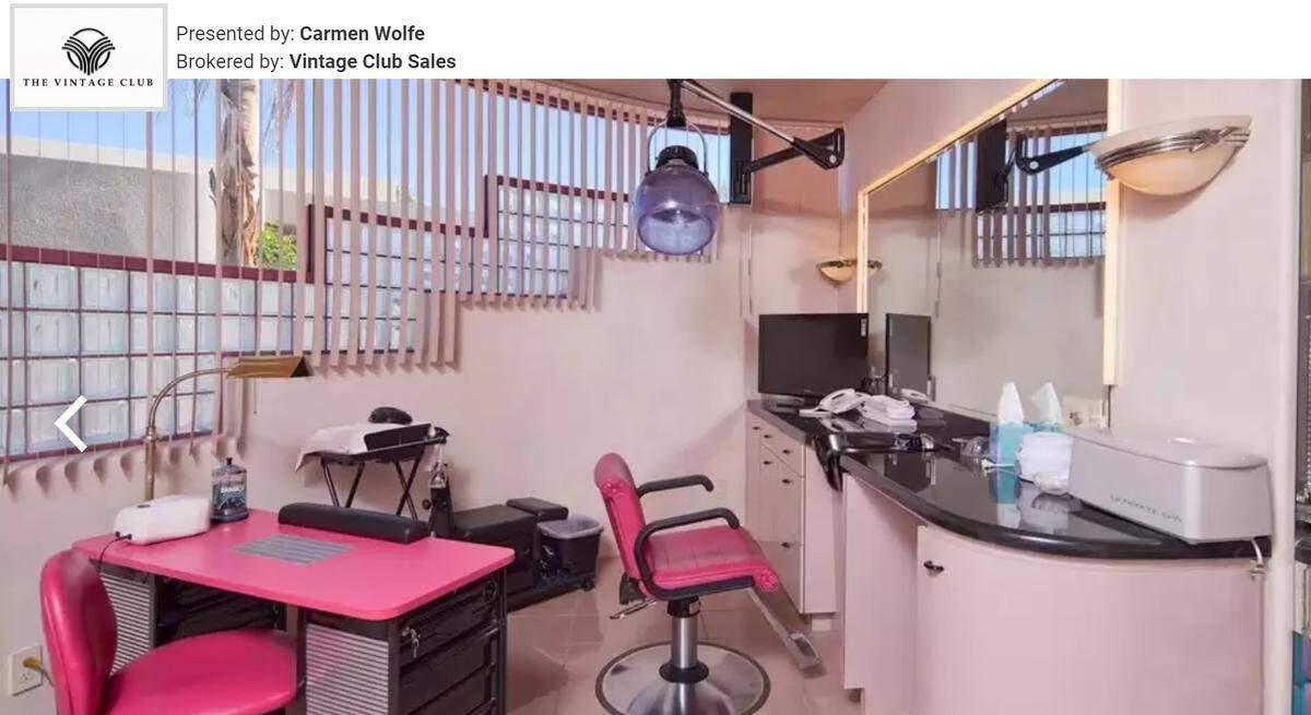 Salon area
